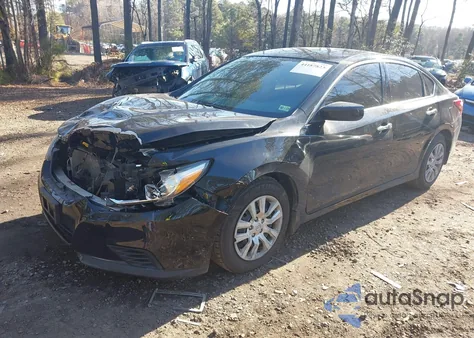 2018 Nissan Altima 2.5 S z USA, uszkodzony, nr VIN 1N4AL3AP2JC224630